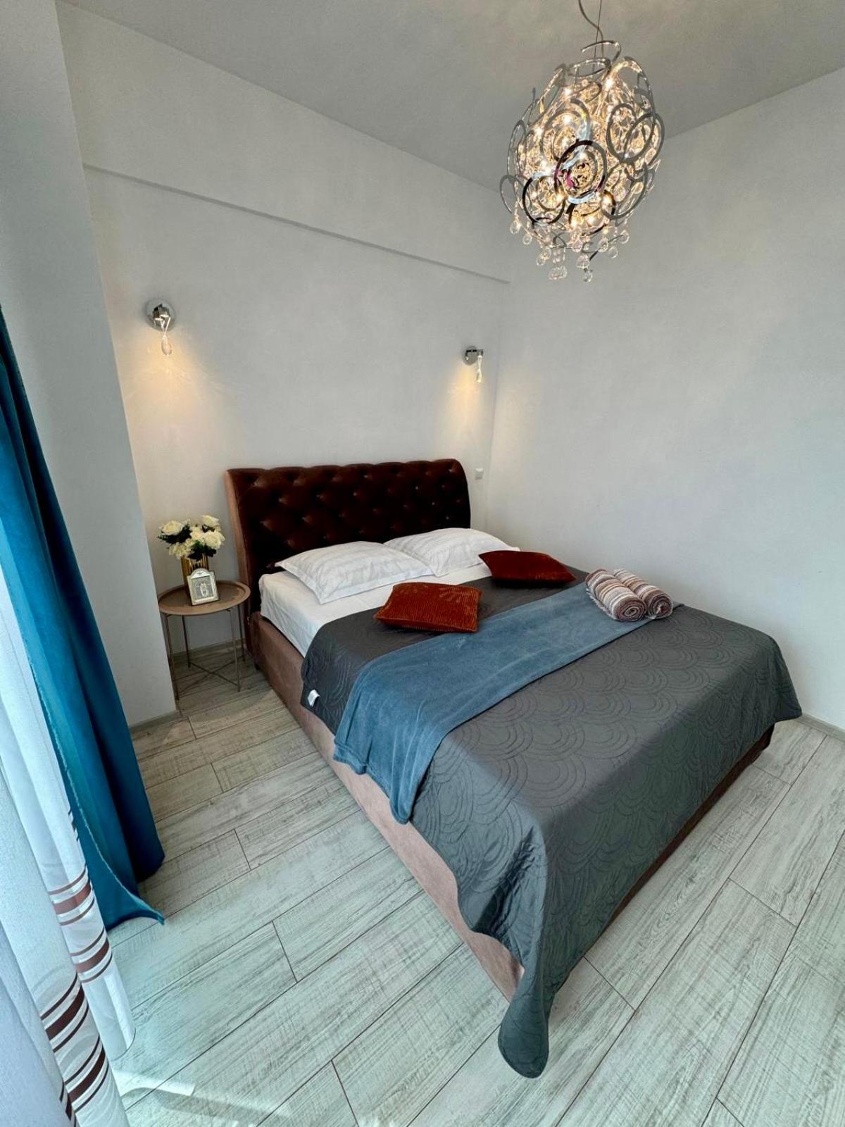Appartement Penthouse Exclusive View , Iasi Extérieur photo